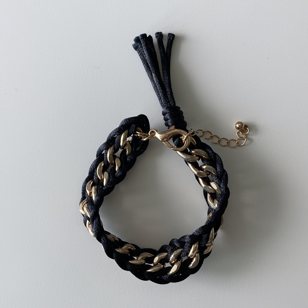 Bracelet - intertwining black string + gold chain